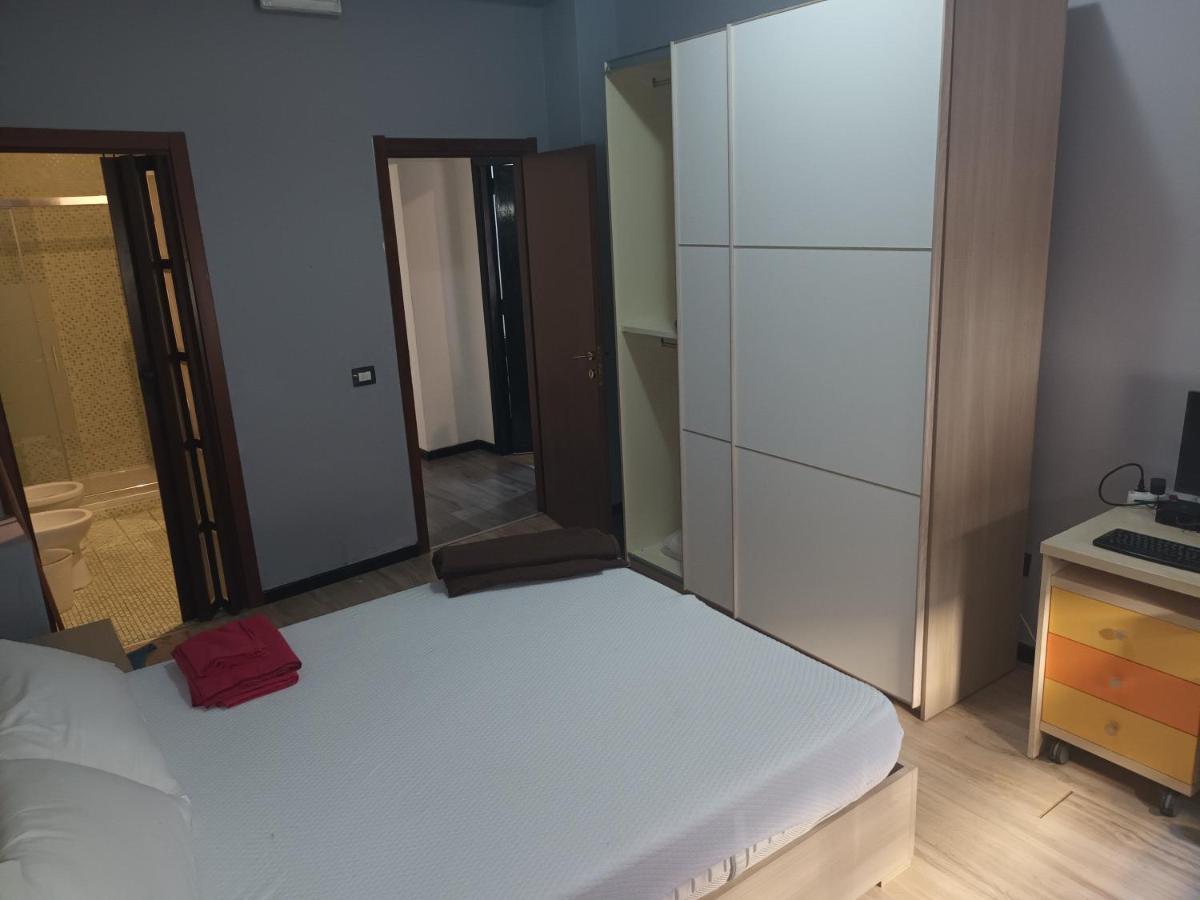 Mattia'S Apartment Куарту-Сант'Элена Экстерьер фото